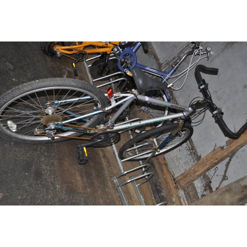 1 - RALEIGH ACTOVSTOR MENS PUSH BIKE