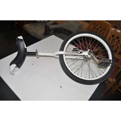 4 - WORKING UNICYCLE