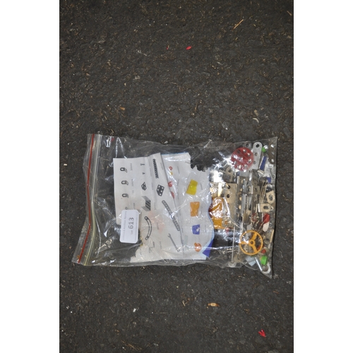 613 - BAG OF MECCANO PARTS