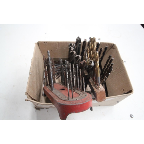 Lot 90        