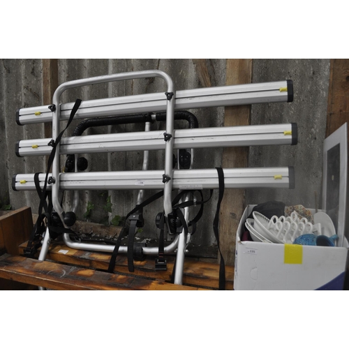 136 - MOTORHOME 3 BIKE CARRIER