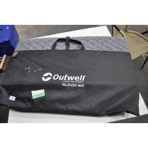 89 - OUTWELL INLAYZZZ MAT  (CAMPERVAN/AWNING FOLD OUT LARGE FLOORING)  LIKE NEW CONDITION  LOOKS UNUSED