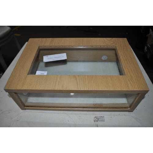 306 - NEW SMALL TERRARIUM
