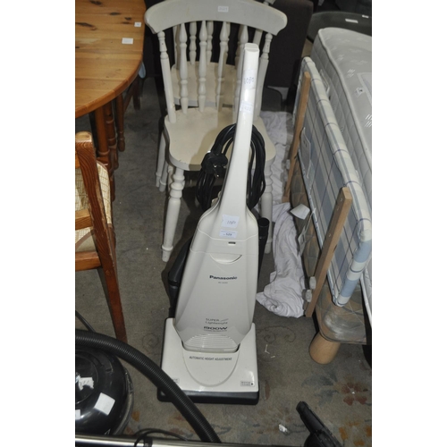 529 - PANASONIC 1900W VACUUM CLEANER