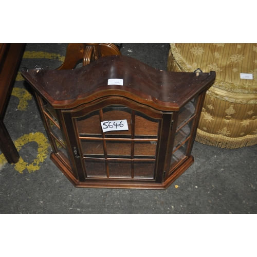566 - MAHOGANY WALL HANGING DISPLAY CABINET