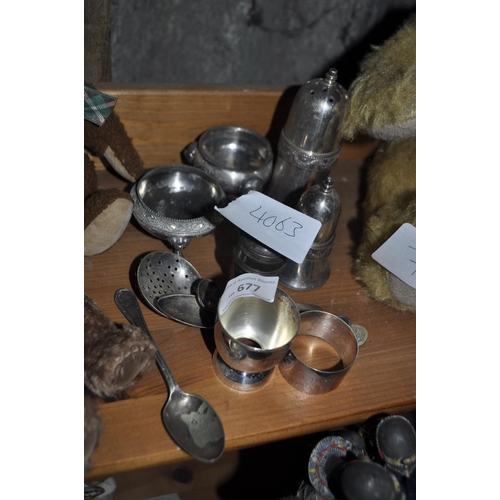677 - QTY OF SILVERPLATE PEPPER POTS, MUSTARD POTS AND EGG CUPS
