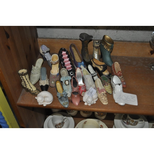 683 - LARGE QTY OF CERAMIC SHOES AND CATS