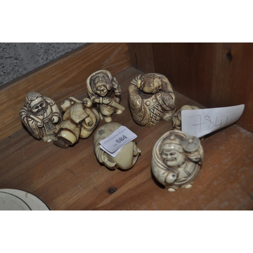 684 - 7 ORIENTAL MINIATURE FIGURES