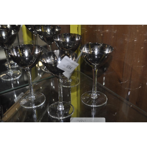 694 - 4 LAS INTERNATIONAL GLASSES