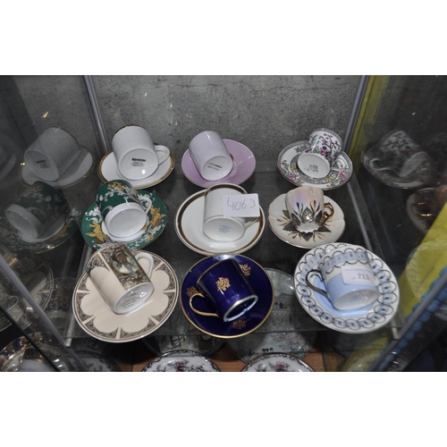 711 - 9 ESPRESSO MUGS AND SAUCERS