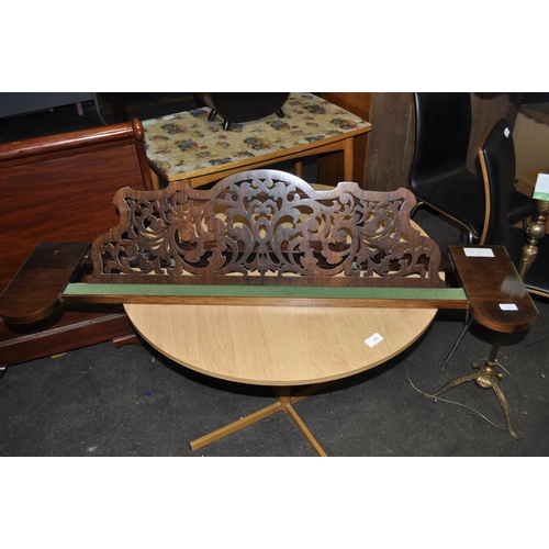 Lot 807       