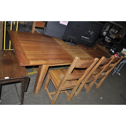 840 - LARGE HEAVY DUTY WOOD EXTENDING DINING TABLE WITH 6 HEAVY DUTY CHAIRS