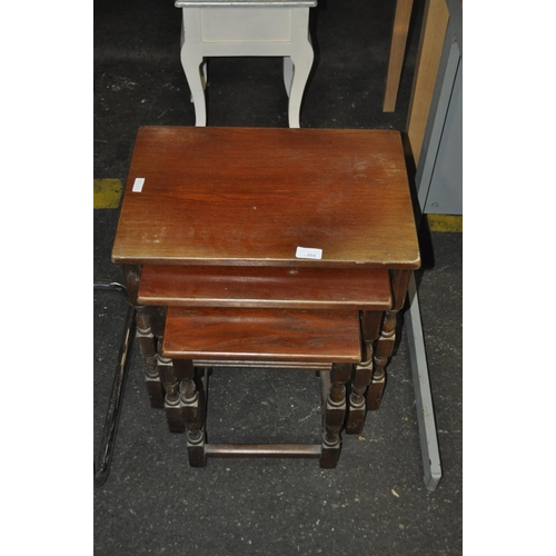 854 - OAK NEST OF TABLES