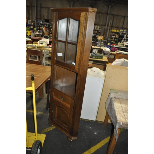 892 - OAK GLAZED TOP CORNER CABINET