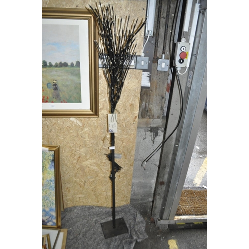 894 - LED TREE LIGHT