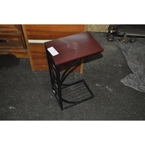 Lot 902       