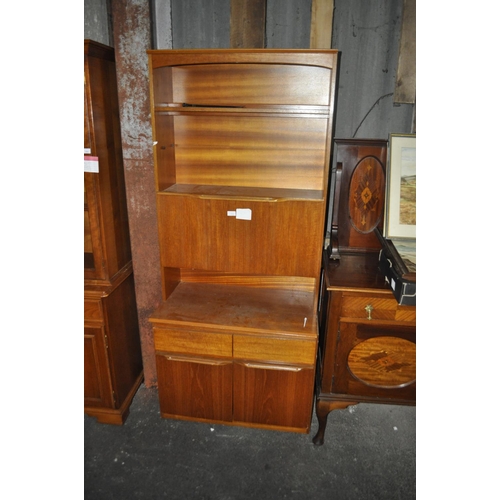 Lot 933       