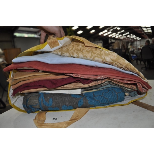 158 - BAG OF HABERDASHERY MATERIAL