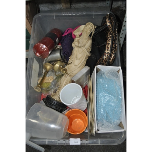 169 - BOX OF MODERN HOUSEHOLD DECOR AND KITCHENALIA