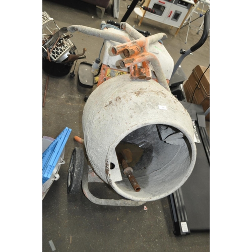 120 - WORKING CEMENT MIXER WITH STAND