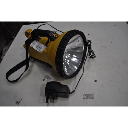 21 - 3M CANDLE POWER WORKLIGHT LANTERN