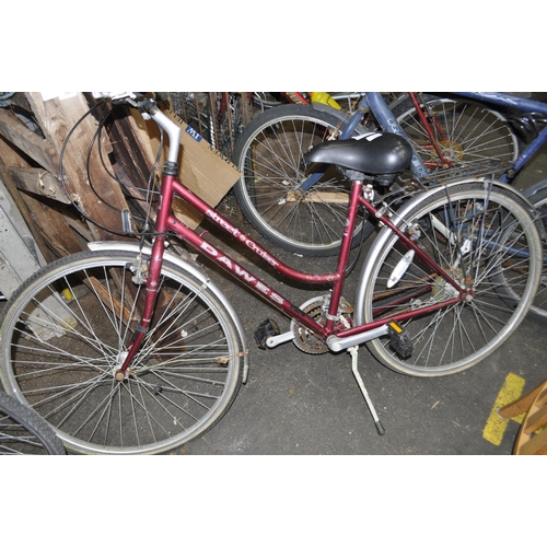 18 - LADIES DAWES STREET CRUISER