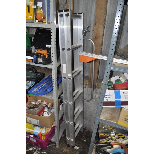 43 - ALLY LOFT LADDER WITH HANDRAIL