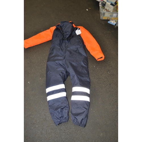 127 - THINSULATE WATERPROOF INDUSTRIAL SUIT SIZE XL