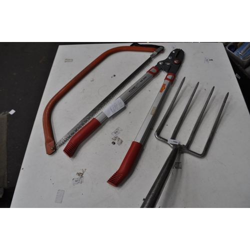 40 - STAINLESS STEEL GARDEN FORK HEAD, BOW SAW, AND POWERCUT RS650 HEAVY-DUTY WOLF GARTEN LOPPERS