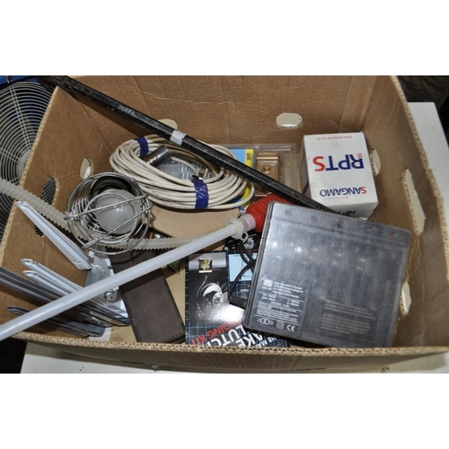 92 - A BOX CONTAINING A DOOR LATCH, CROW BAR, CLUTCH CLEANING KITS ETC