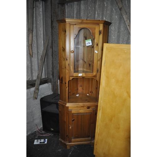 758 - PINE GLAZEDTOP SINGLE DOOR TO BALE CABINET