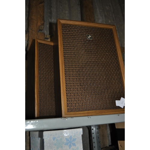 402 - PAIR OF VINTAGE SANYO SPEAKERS