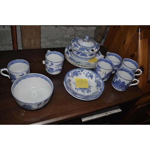 875 - ORIENTAL BLUE AND WHITE CHINA