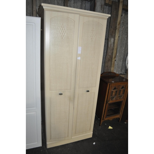 879 - LARGE 2 DOOR WARDROBE