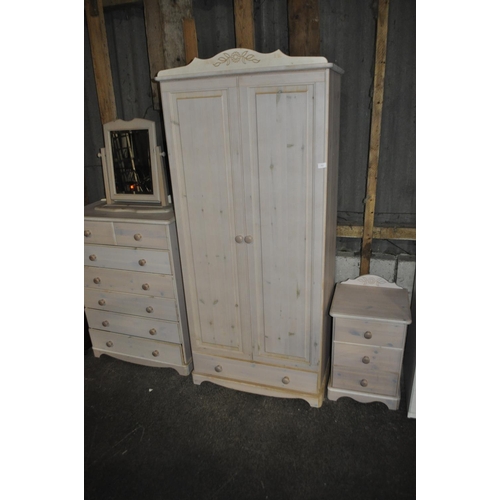 881 - CLEAN FULL BEDROOM SUITE