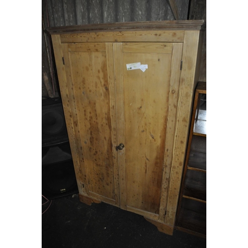 886 - ANTIQUE PINE SMALL WARDROBE