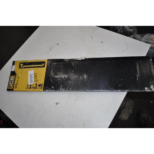 58 - JCB WORKTOP JIG BOXED`