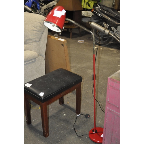 600 - RED STADARD LAMP