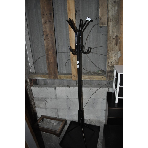 728 - COAT RACK AND DRIP TRYA