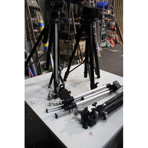 110 - SELECTION OF VINTAGE CAMERA TRIPODS