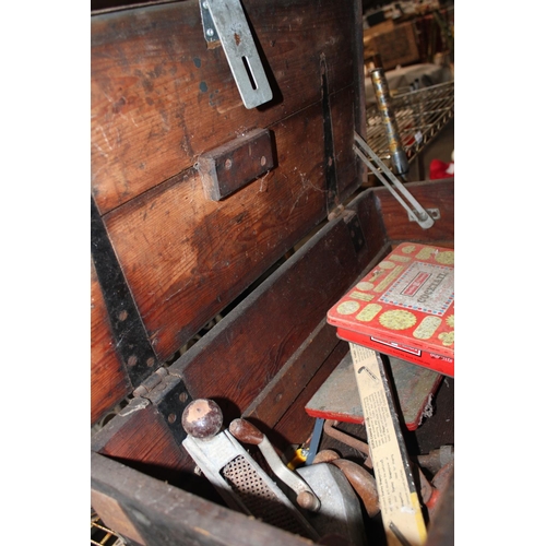 141 - ANTIQUE PINE CHEST 2FT X 1FT