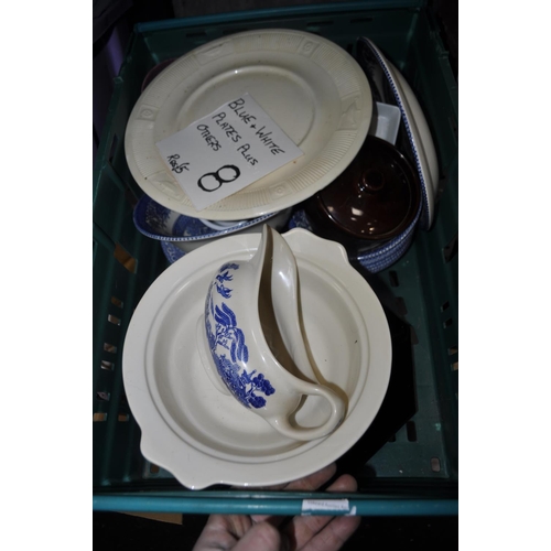 341 - SELECTION OF CHINA INC QUANTITY INC BLUE AND WHITE INC BRANDED OLD WILLOW