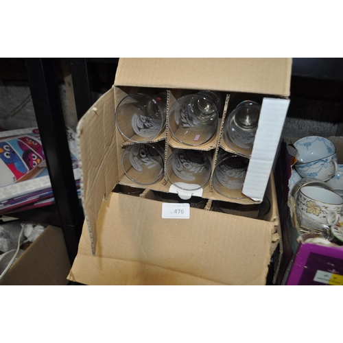 476 - NEW BOX OF 6 PERONI GLASSES PLUS A QUANTITY IF COLOURED GLASS TUMBLERS