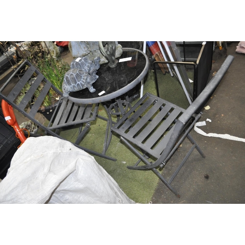 211 - GOOD CONDITION GARDEN TABLE AND PAIR OF FOLDING CHAIRS