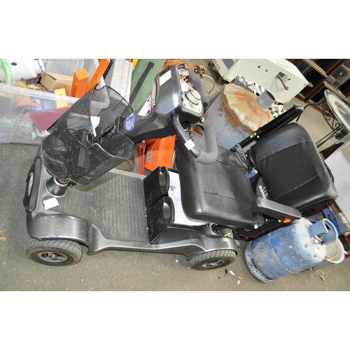 389 - A FULLY WORKING 4 PNEUMATIC WHEELED MOBILITY VEHICLE - REPLACEMENT BATTERIES DONE IN 2025 AND FULLY ... 