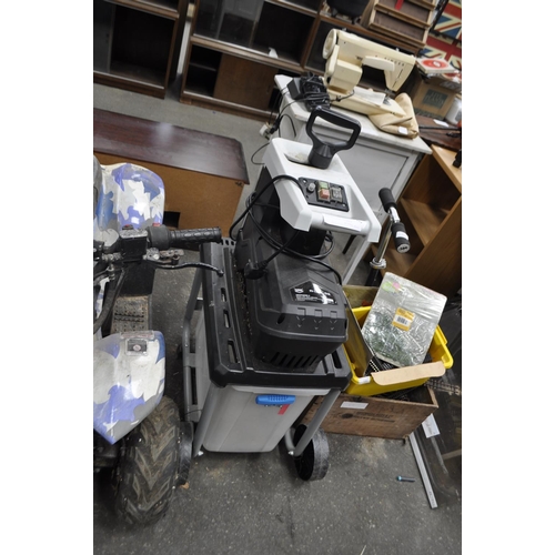 399 - MCALLISTER ELECTRIC SHREDDER WITH COLLECTION BOX - 2300W