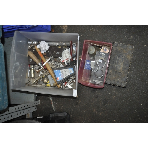 111 - A TUB OF MIXED HAND TOOLS INC SOCKET SET, PLIERS, MANY SPANNERS, RATCHETS ETC