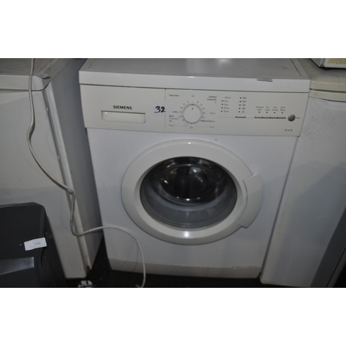 763 - A VERY CLEAN SIEMENS E 14-16 1400 SPIN SPEED WASHING MACHINE