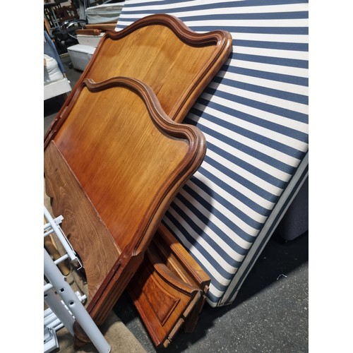 923 - EXCELLENT QUALITY ANTIQUE FRENCH CARVED MAHOGANY SMALL DOUBLE BED CIRCA LATE 1800'S WITH UPHOLSTERED... 