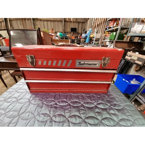 A Taskmaster Portable Metal Toolbox and an Assortment of Seagull Engine ...